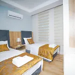 Han Apart Hotel Side 4* Side