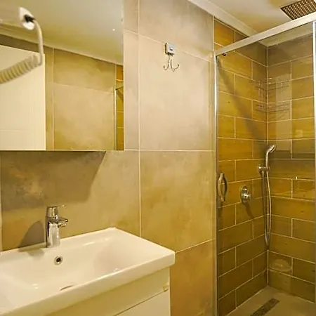Han Apart Hotel Side شقة فندقية 4*