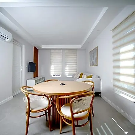 Han Apart Hotel Side 4* سيدي