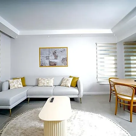 Han Apart Hotel Side 4* Sidé
